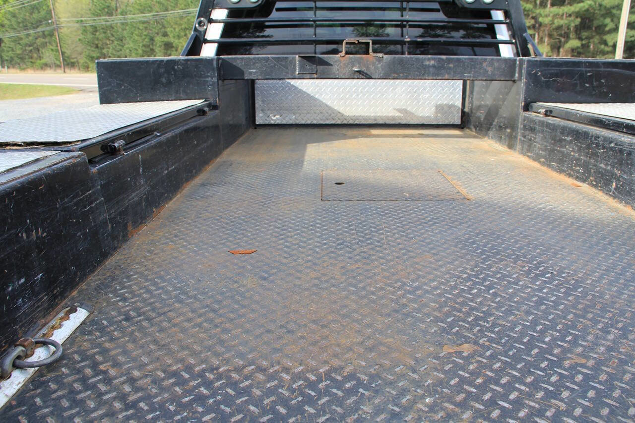 Used 2017 Ford F450 XLT w/ XLT Value Package AWD/4WD image 19