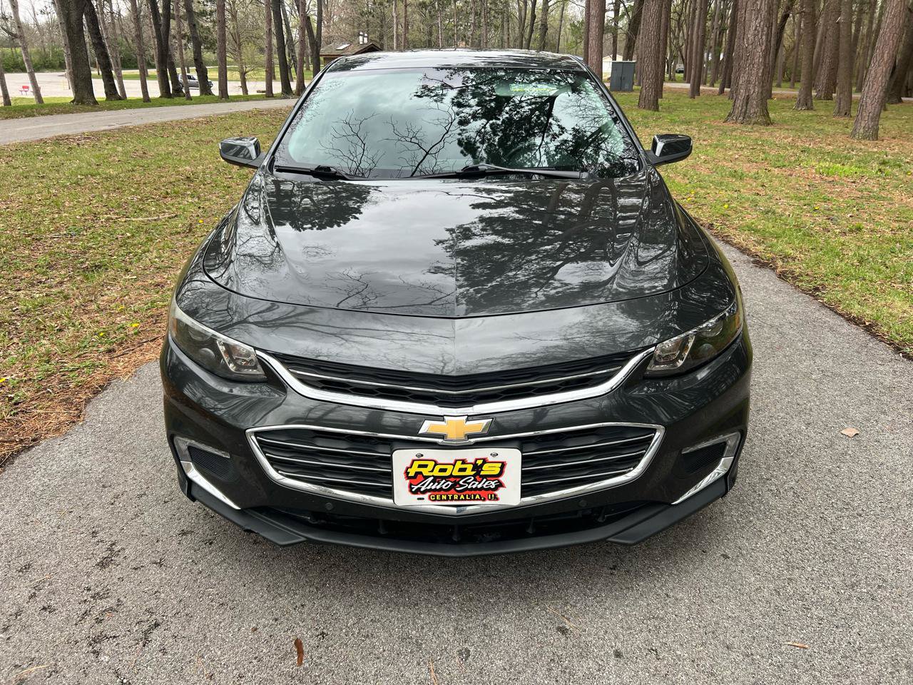 Used 2016 Chevrolet Malibu LT FWD image 3
