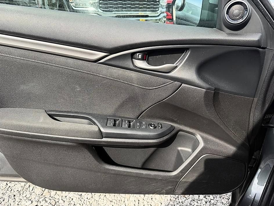 Used 2019 Honda Civic EX image 13