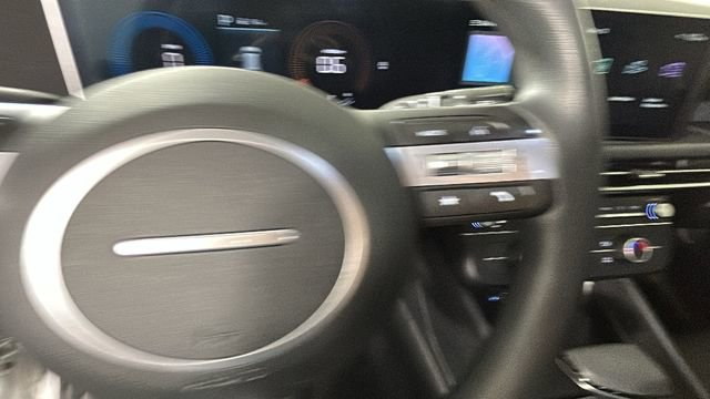 Used 2026 Hyundai Tucson SE AWD/4WD image 17