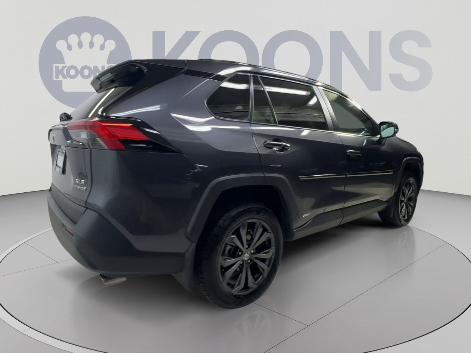Used 2024 Toyota RAV4 XLE Premium w/ Weather Package AWD/4WD image 11