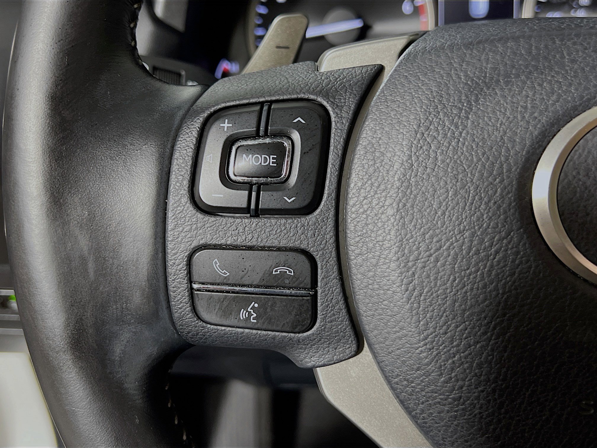 Used 2018 Lexus NX 300 FWD w/ Comfort Package image 19