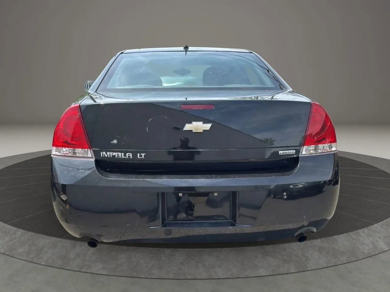Used 2016 Chevrolet Impala LT image 6