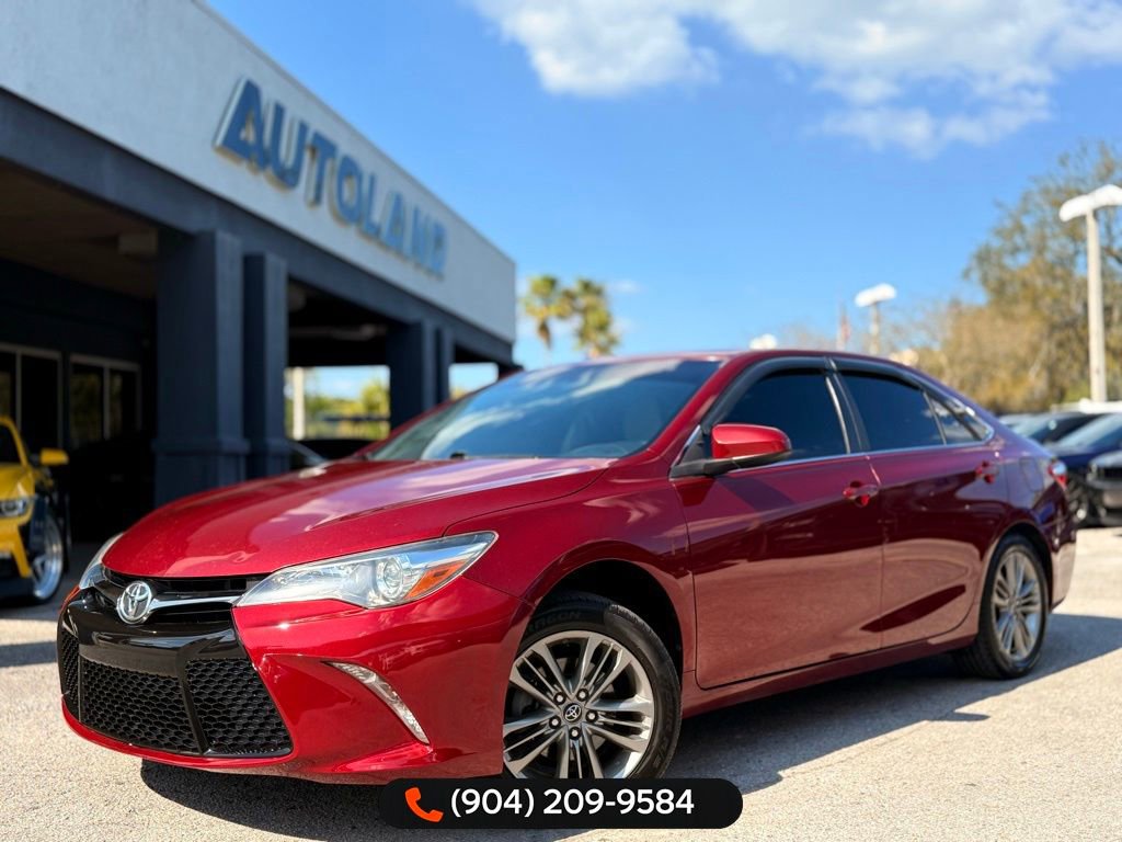 Used 2017 Toyota Camry SE