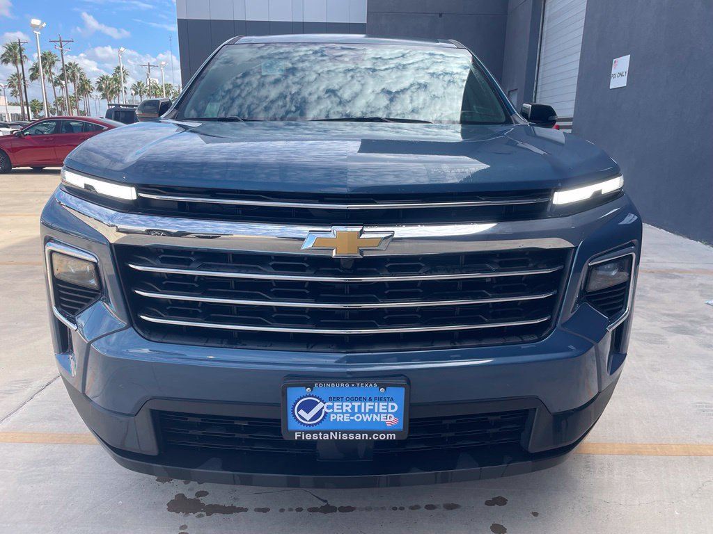 Used 2025 Chevrolet Traverse LT w/ LPO, Floor Liner Package FWD image 6