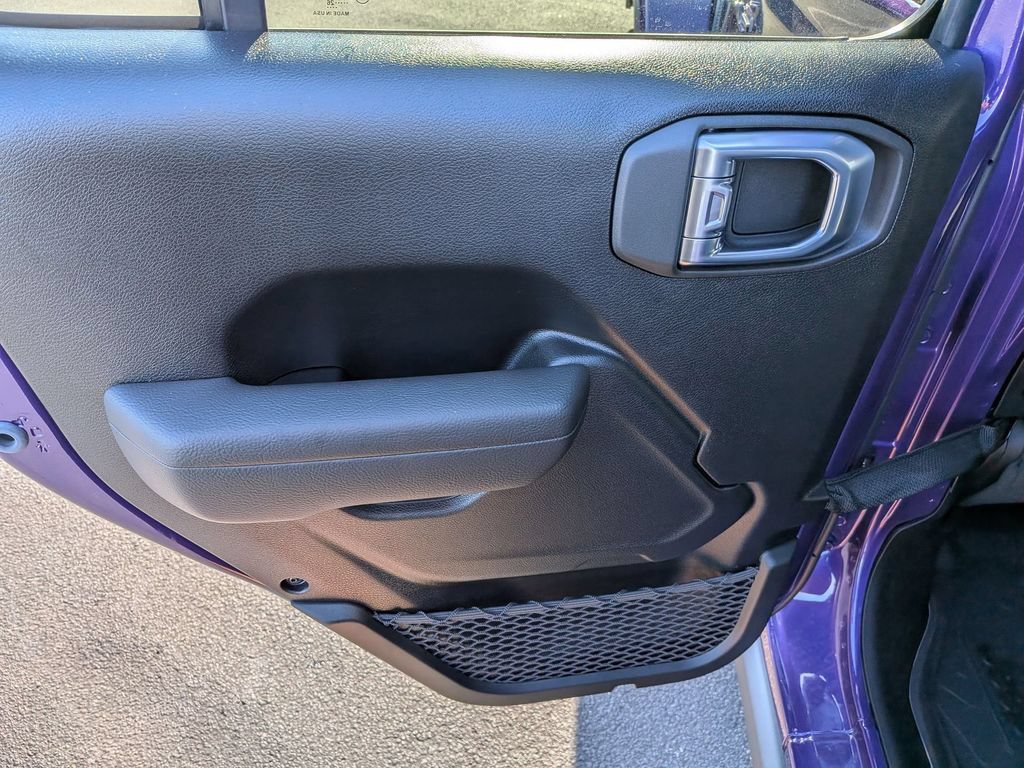 New 2026 Jeep Gladiator Sport AWD/4WD image 21