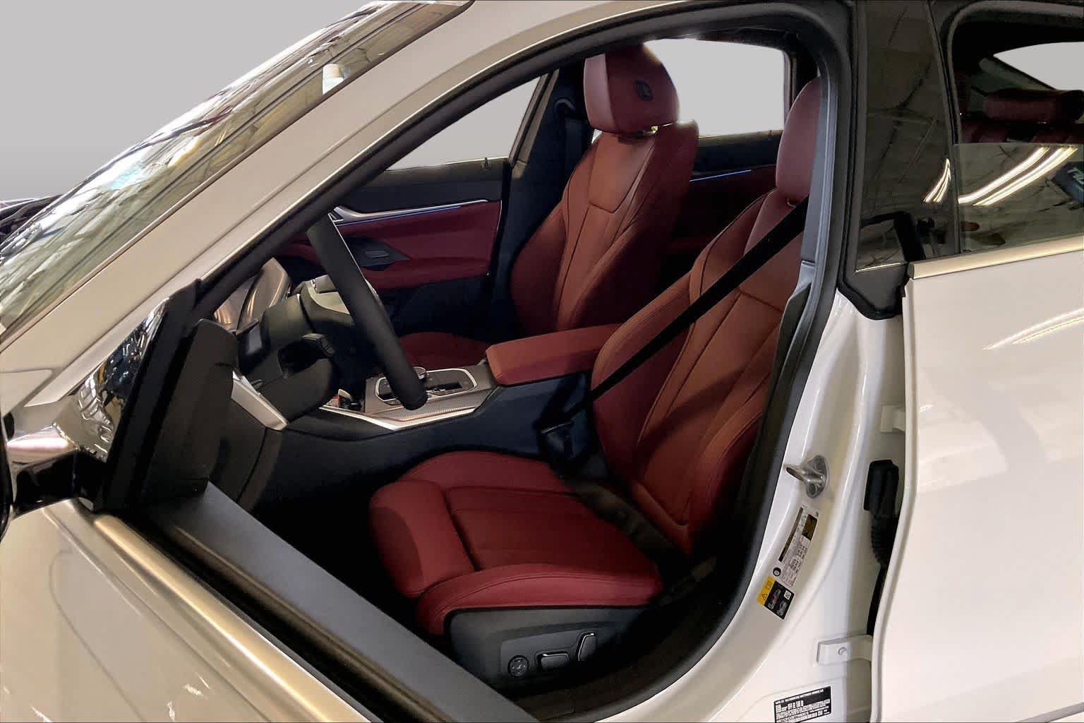 New 2026 BMW i4 xDrive40i AWD/4WD image 9