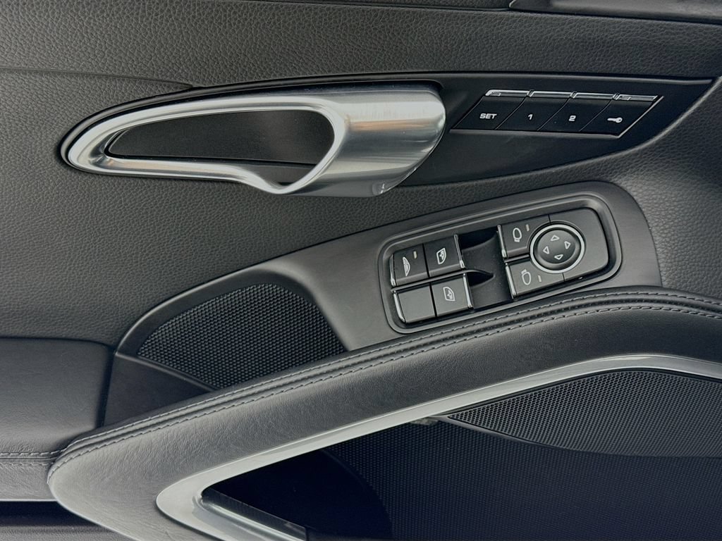 Certified 2019 Porsche 911 Carrera RWD image 11
