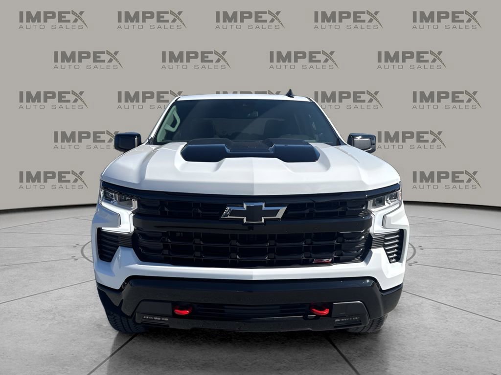 Used 2025 Chevrolet Silverado 1500 LT Trail Boss w/ Convenience Package II image 8