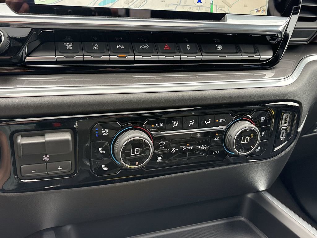 New 2026 Chevrolet Silverado 3500 High Country w/ Technology Package image 19