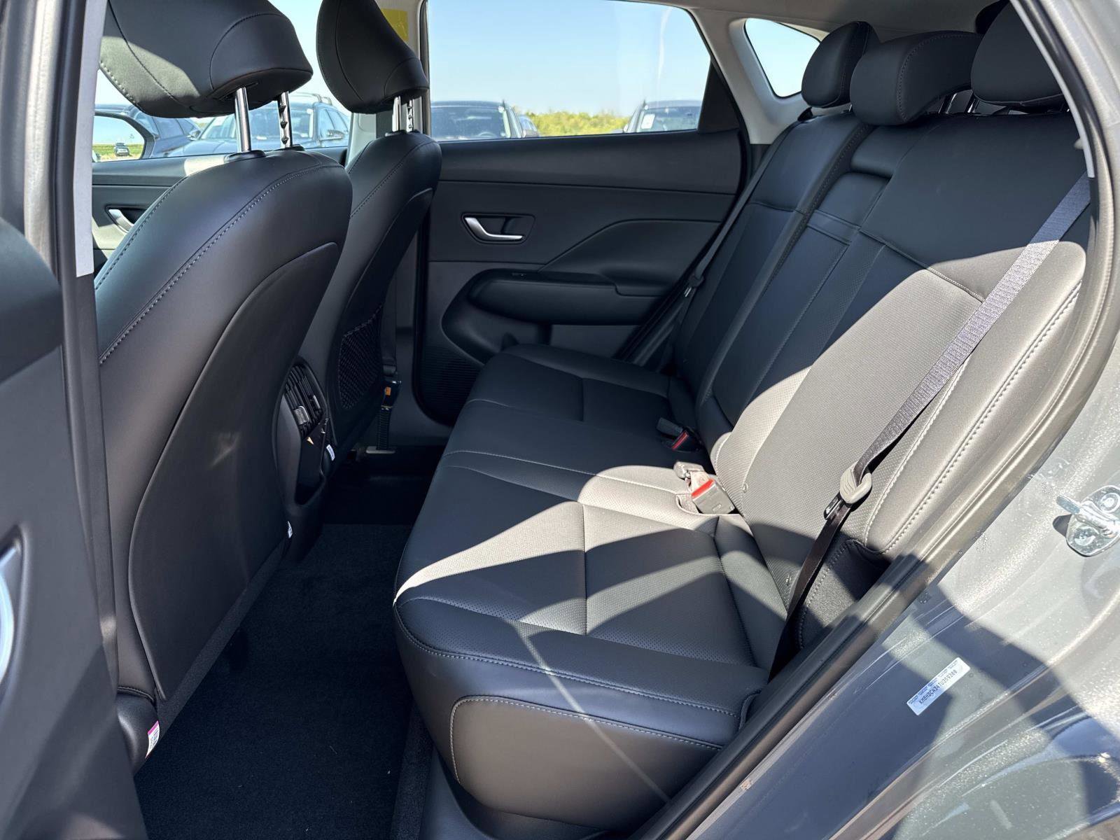 New 2026 Hyundai Kona SEL Premium image 10