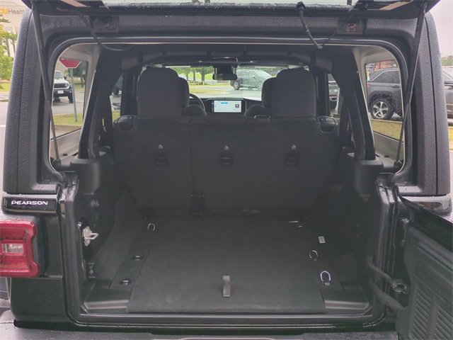 New 2025 Jeep Wrangler Rubicon image 13