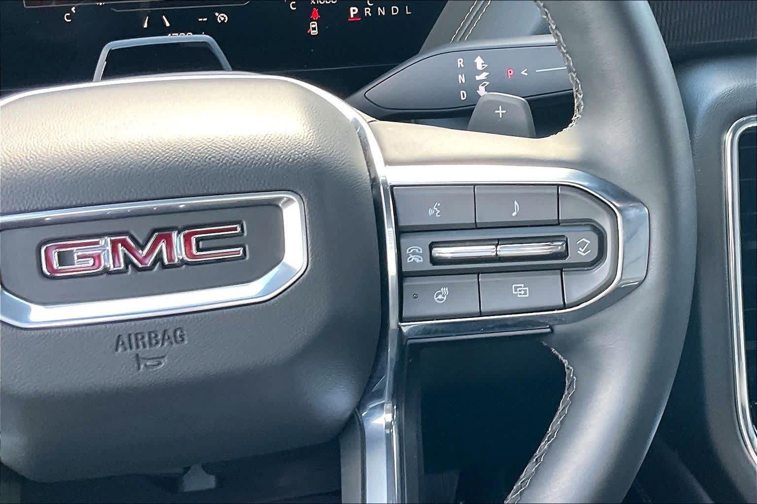 Used 2026 GMC Yukon XL Elevation w/ Elevation Premium Package RWD image 25