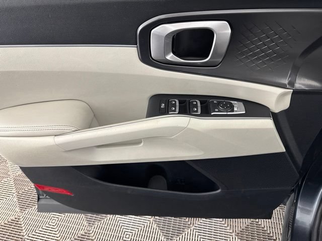 Used 2023 Kia Sorento S w/ Panoramic Sunroof Package FWD image 18
