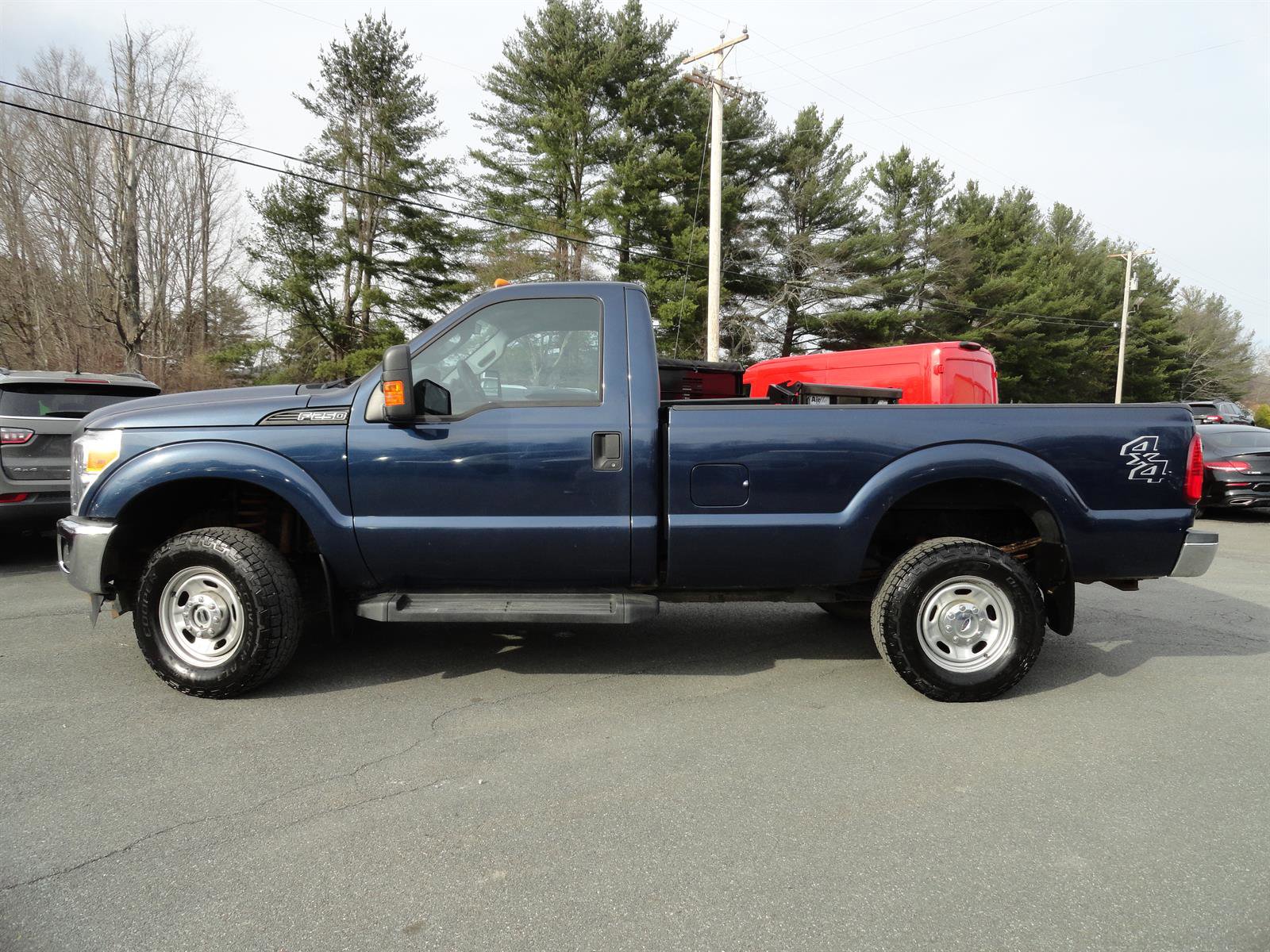 Used 2015 Ford F250 XL w/ Power Equipment Group image 8