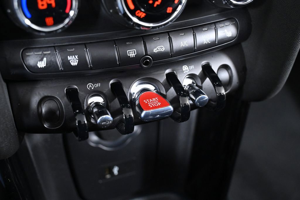Certified 2024 MINI Cooper image 22