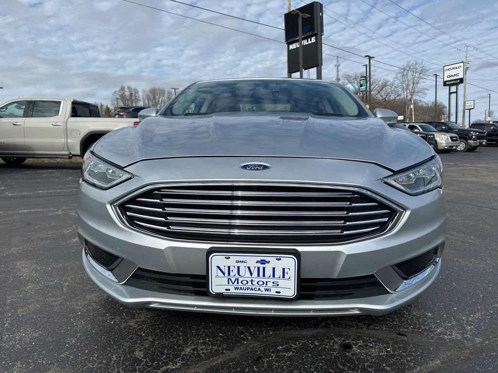 Used 2018 Ford Fusion SE w/ Fusion SE Technology Package image 8
