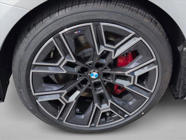 New 2026 BMW i5 eDrive40 w/ M Sport Package image 9
