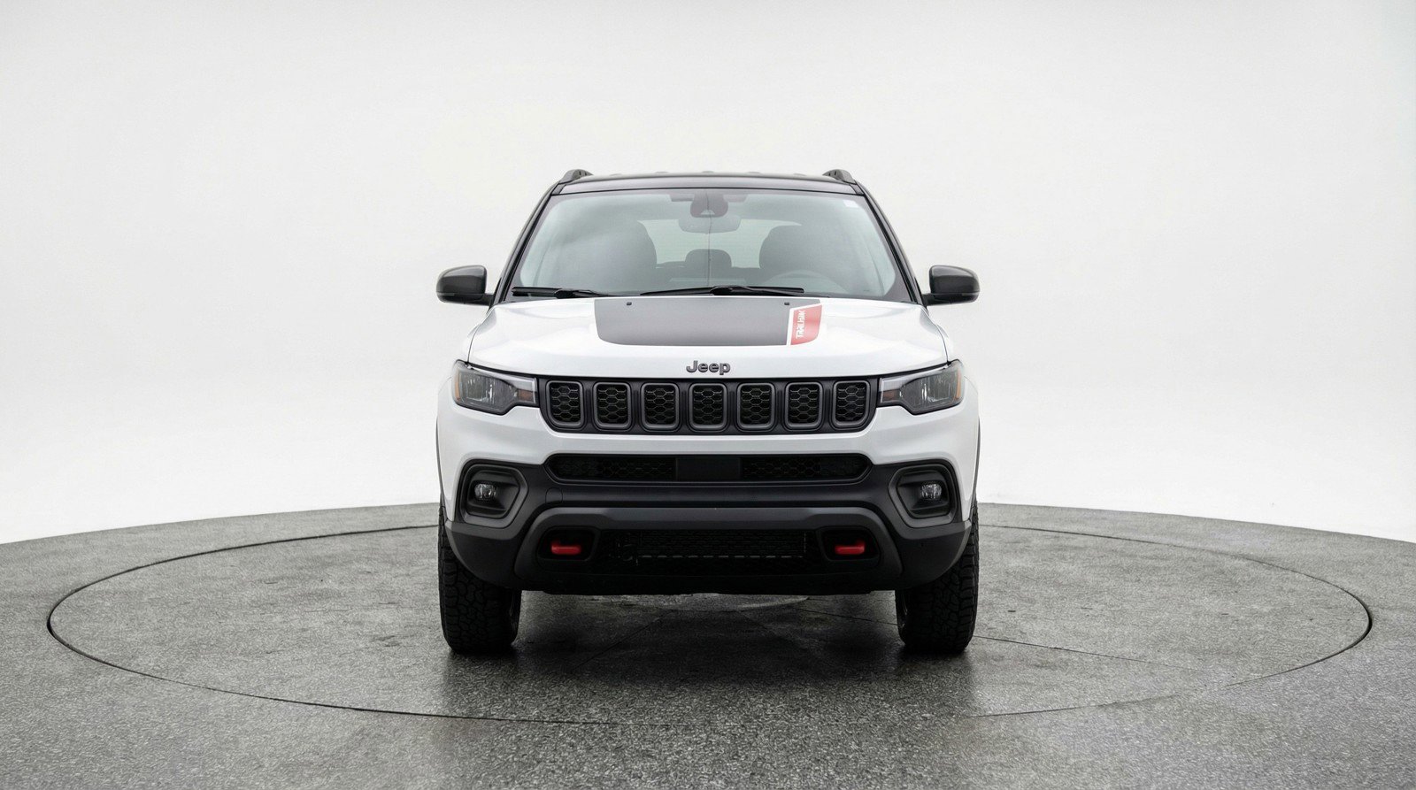 Used 2025 Jeep Compass Trailhawk image 1