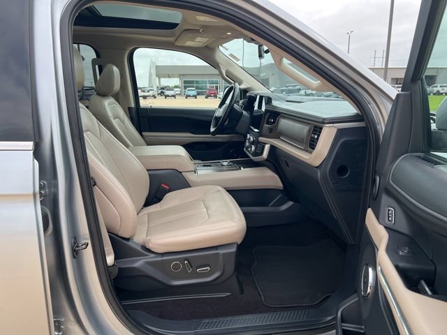 Used 2023 Ford Expedition Max Limited RWD image 25