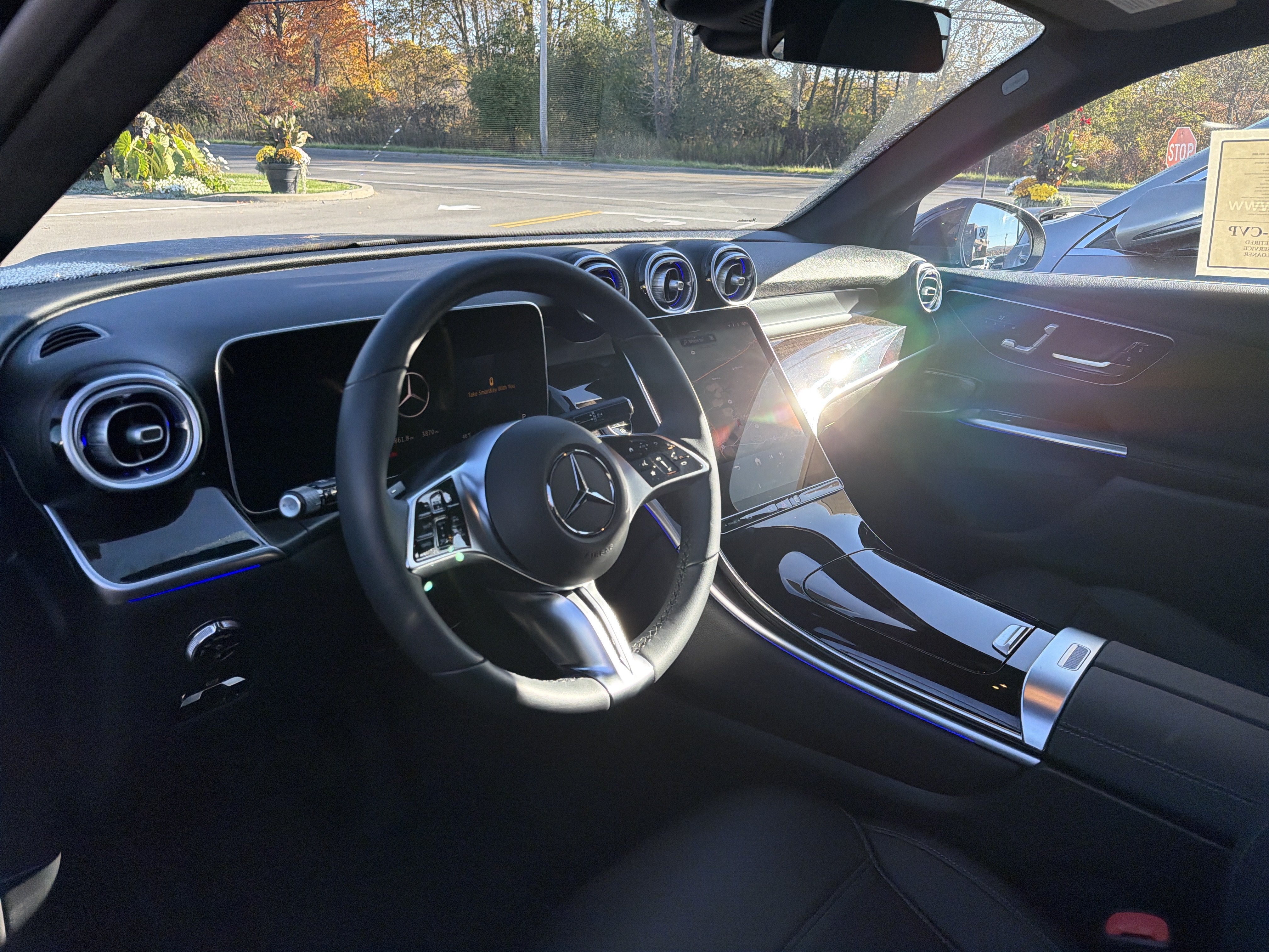 Used 2026 Mercedes-Benz GLC 300 4MATIC image 5