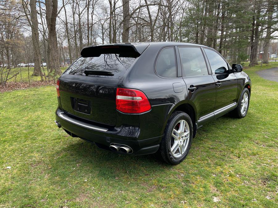Used 2008 Porsche Cayenne Turbo image 8