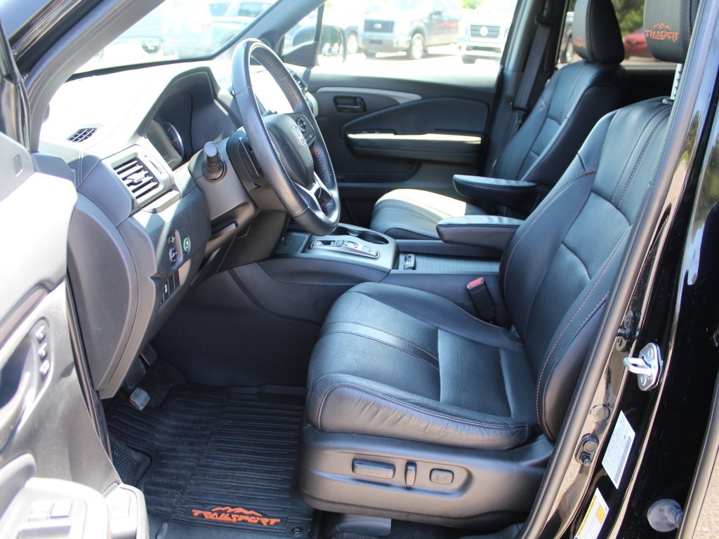 Used 2022 Honda Pilot TrailSport image 4