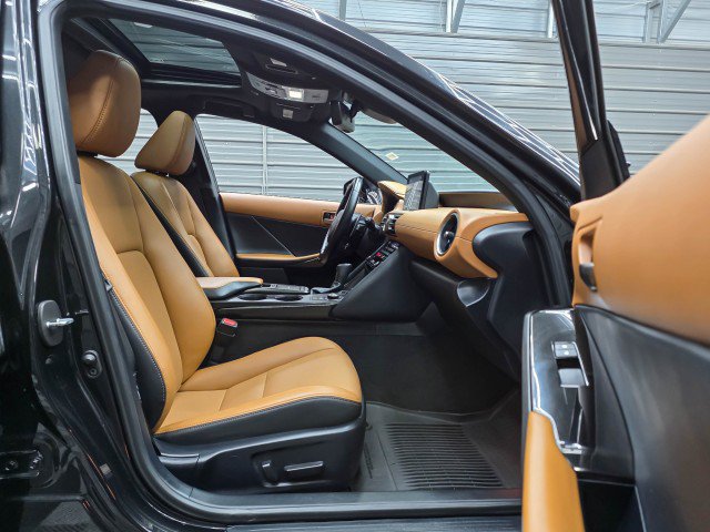 Used 2021 Lexus IS 300 AWD w/ Comfort Package image 15