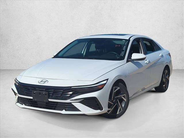 Used 2025 Hyundai Elantra SEL