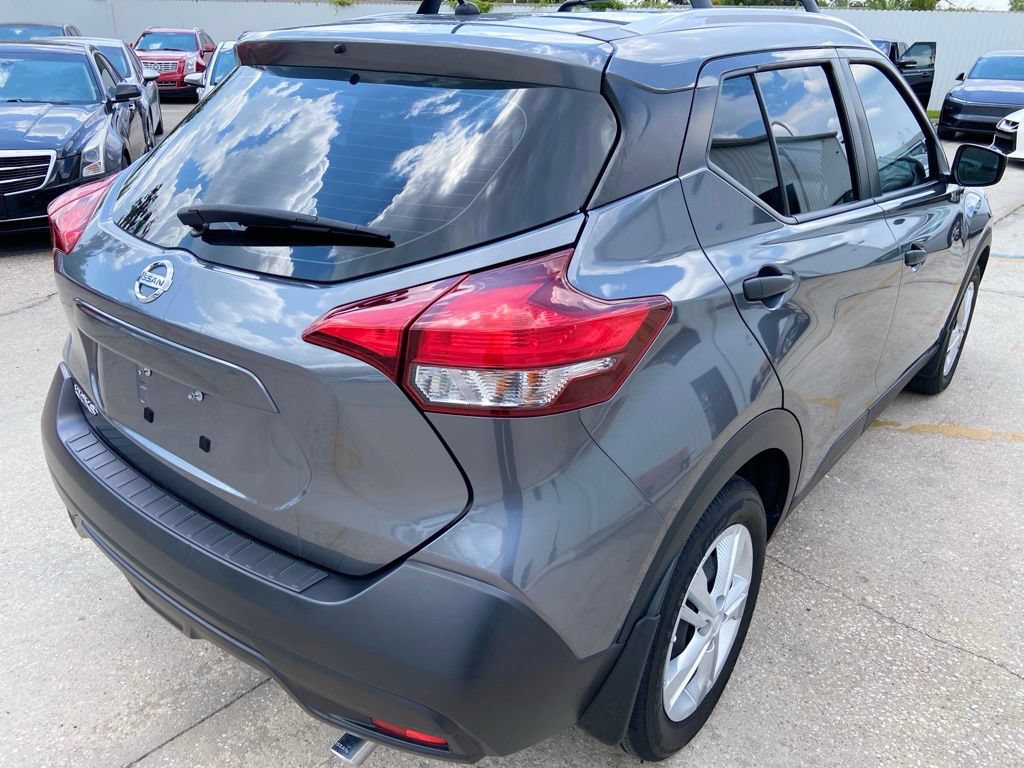 Used 2019 Nissan Kicks S w/ Exterior Package FWD image 5
