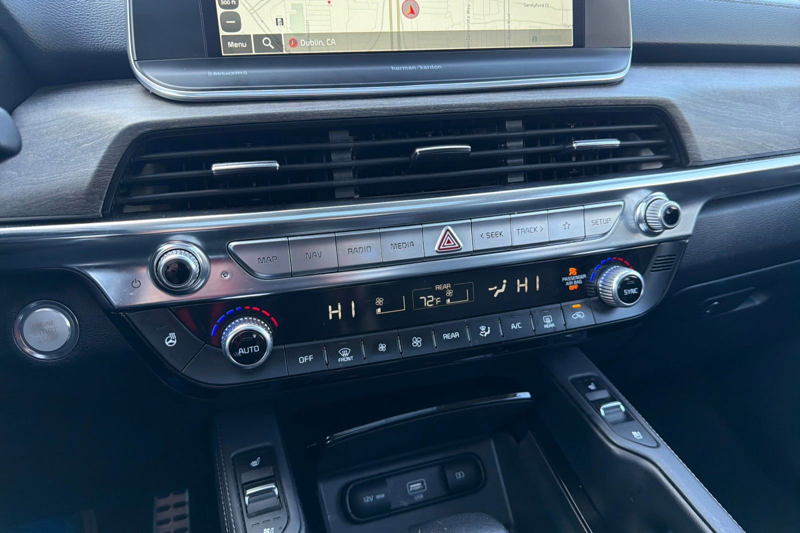 Used 2022 Kia Telluride SX w/ SX Prestige Package image 29