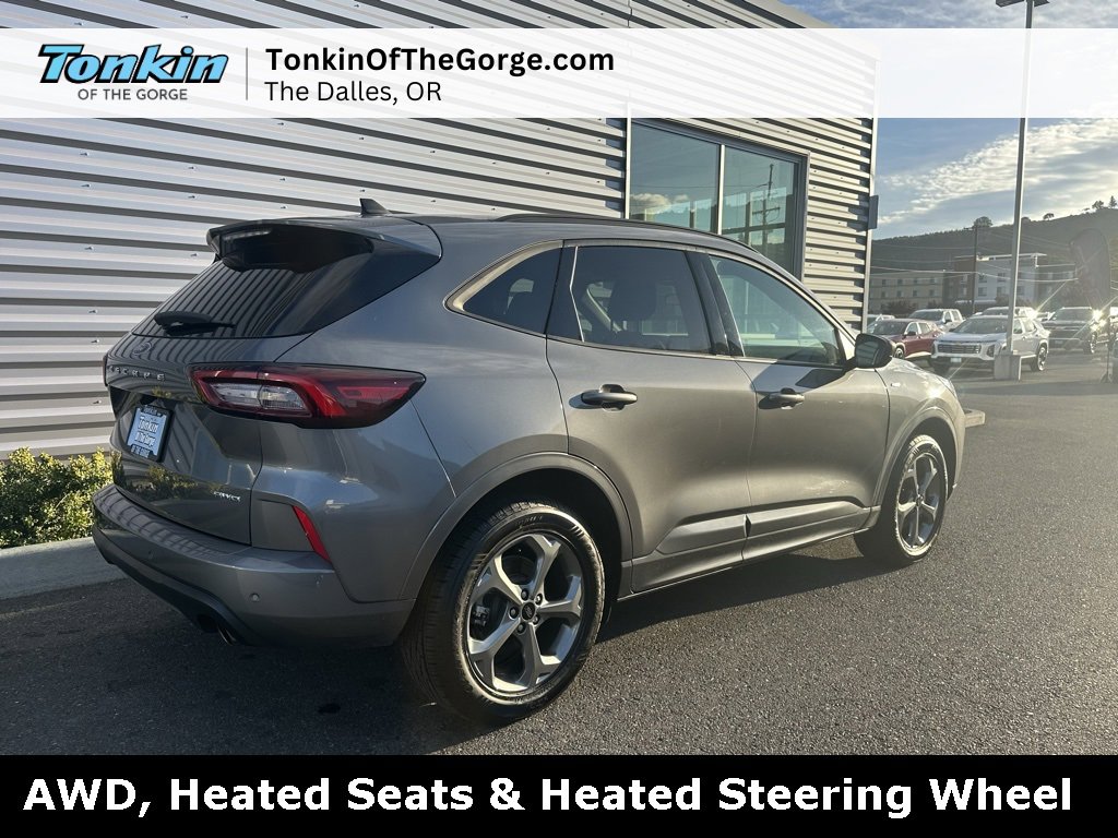Used 2024 Ford Escape ST-Line w/ Tech Pack #1 image 3