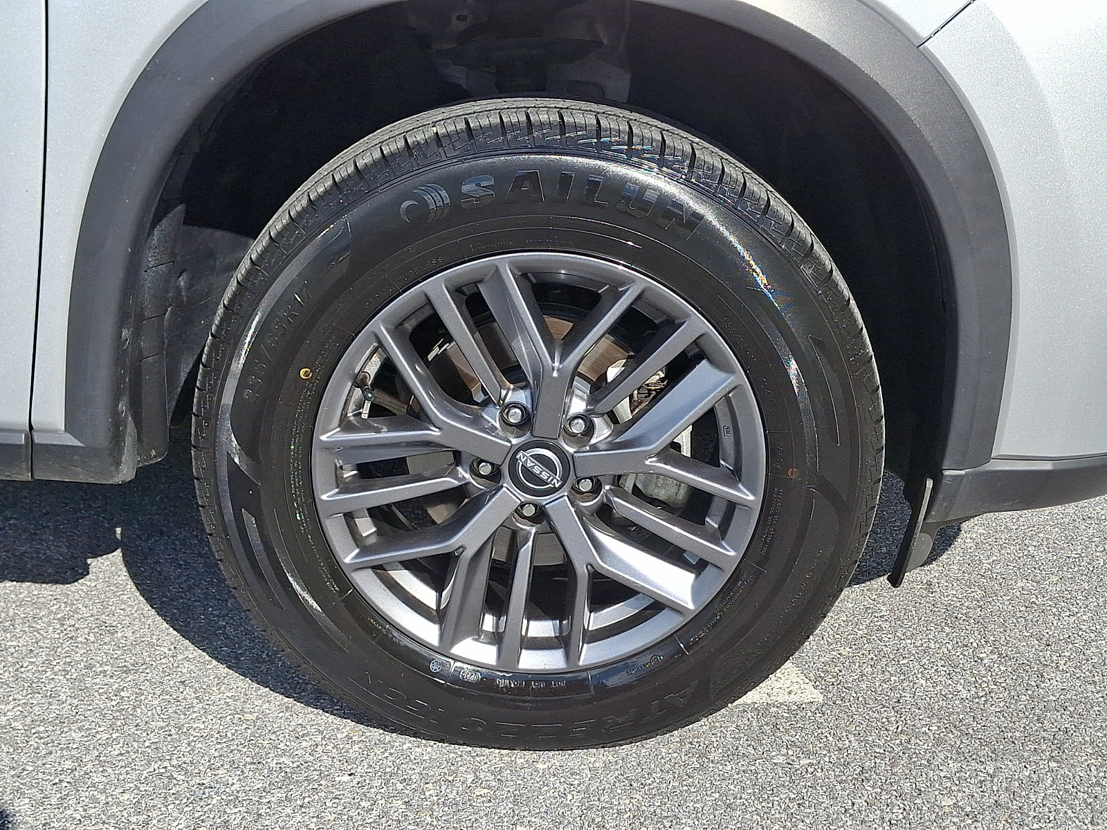 Used 2024 Nissan Rogue S image 8