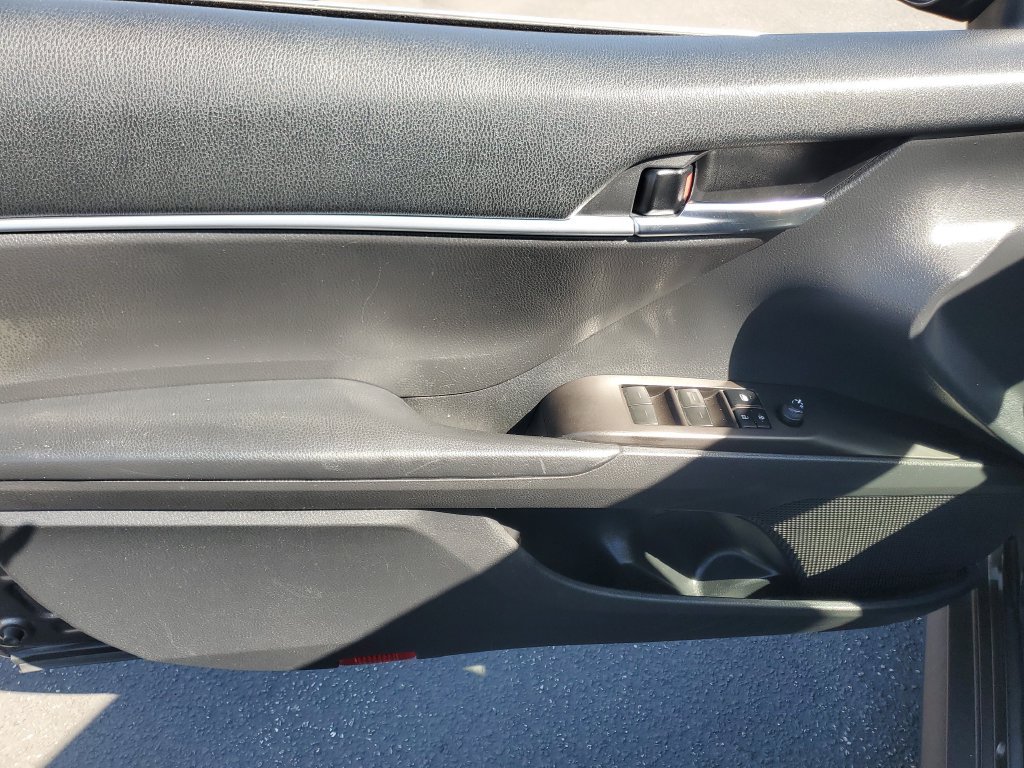 Used 2023 Toyota Camry LE FWD image 20