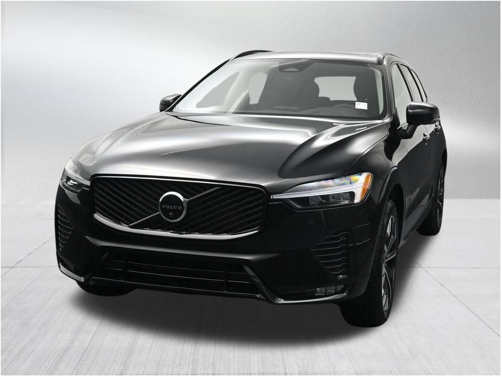 New 2026 Volvo XC60 B5 Plus AWD/4WD image 8