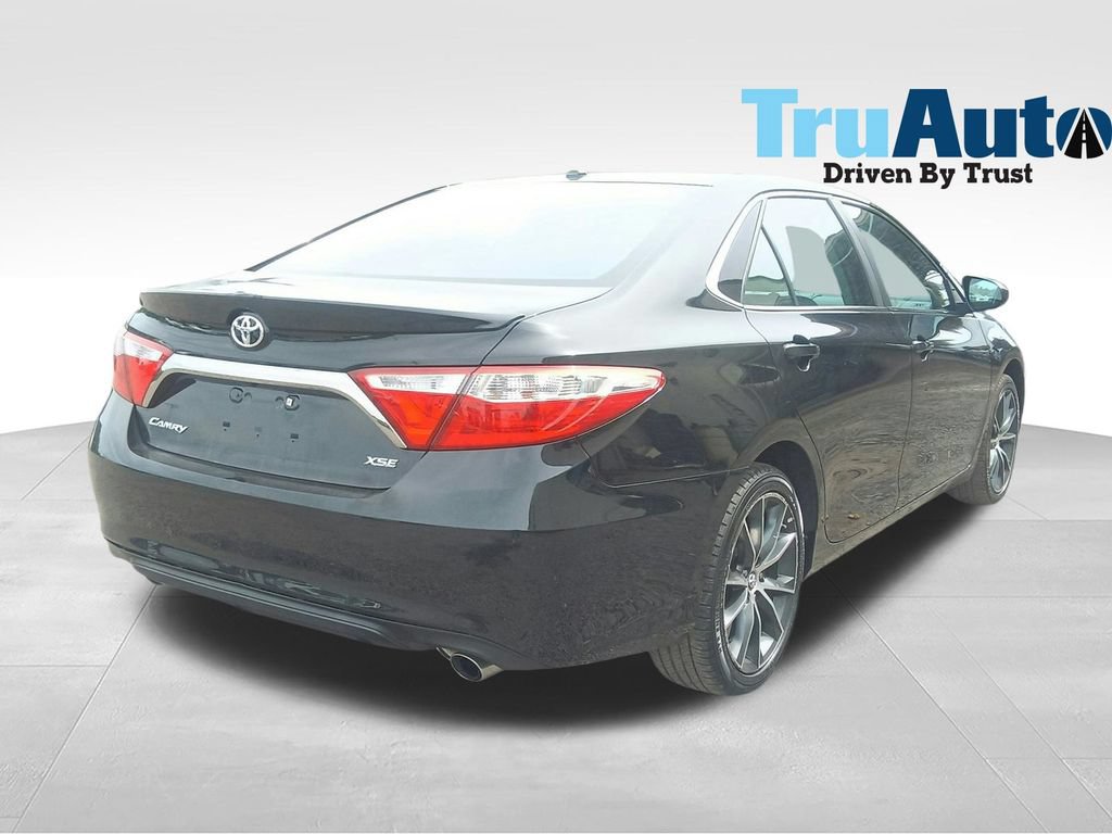 Used 2016 Toyota Camry XSE w/ Moonroof Package FWD image 6