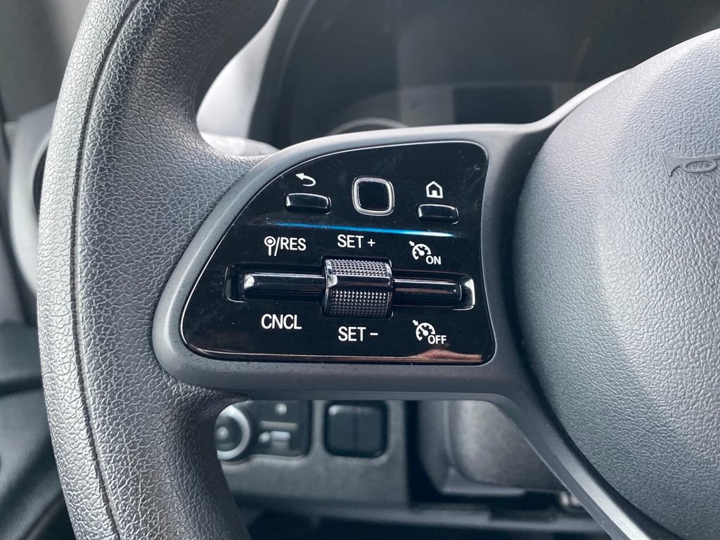 Used 2024 Mercedes-Benz Sprinter 2500 image 30