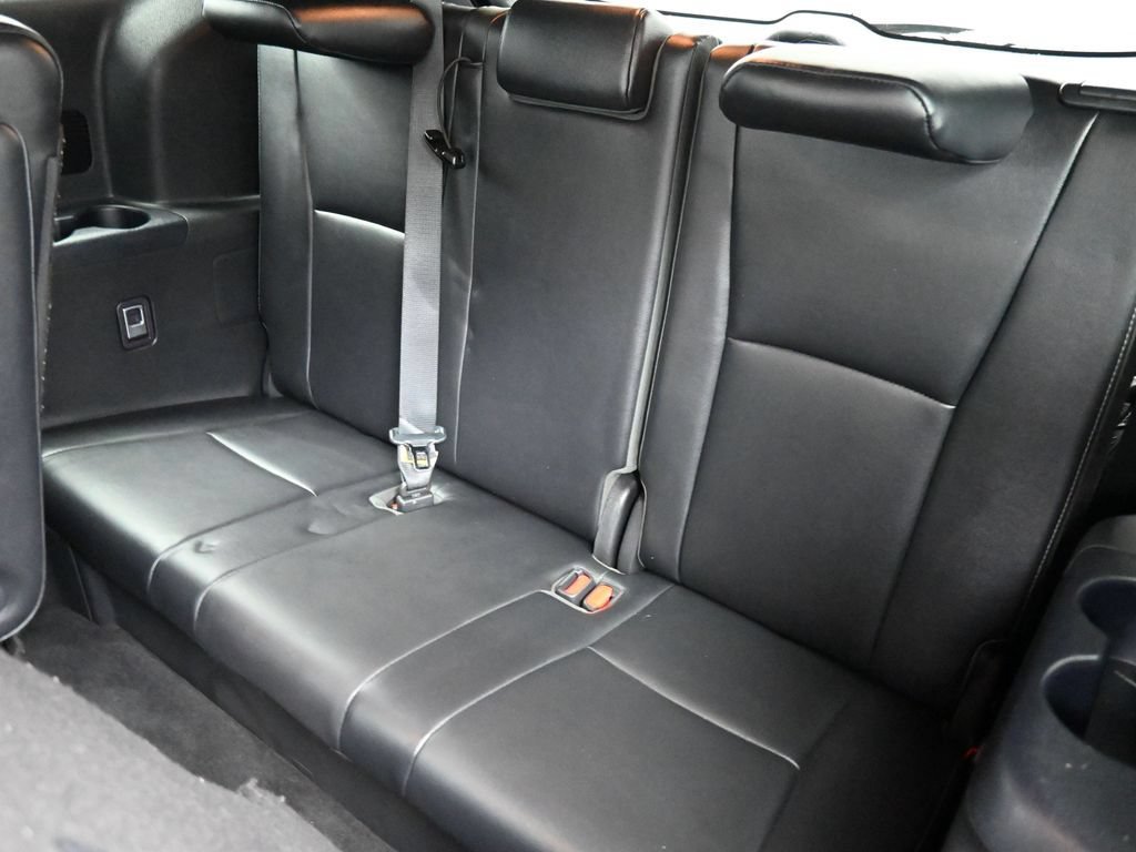 Used 2021 Toyota Highlander XSE AWD/4WD image 21