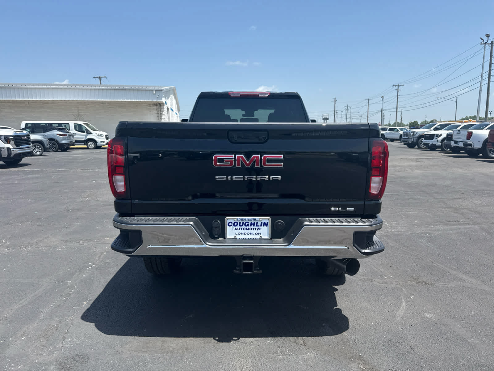 New 2026 GMC Sierra 3500 SLE w/ SLE Value Package AWD/4WD image 4