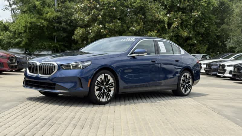 Certified 2025 BMW 530i