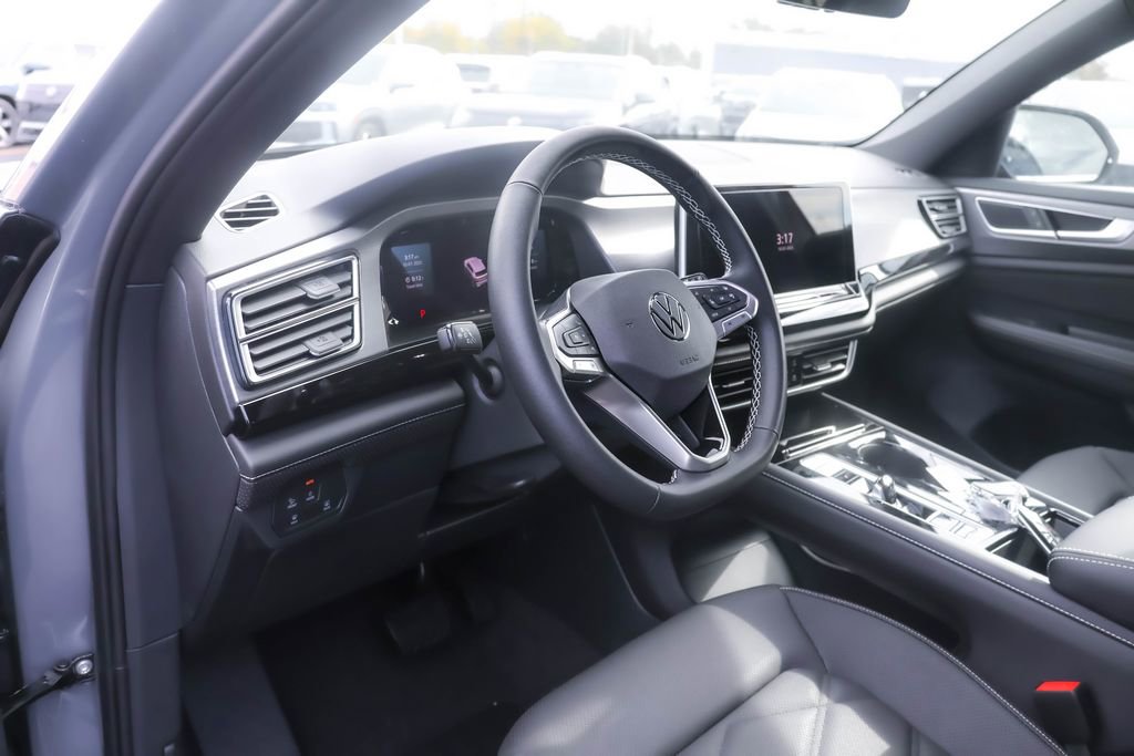 New 2026 Volkswagen Atlas Cross Sport SE image 21