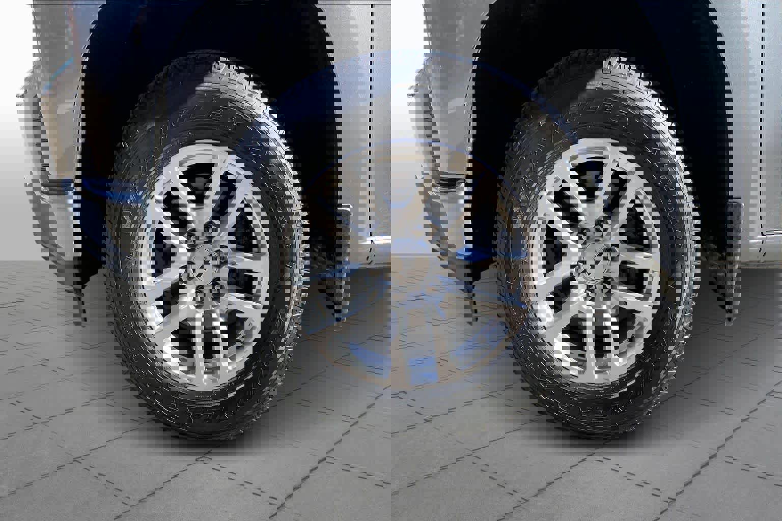 Used 2020 Chevrolet Silverado 1500 RST image 10