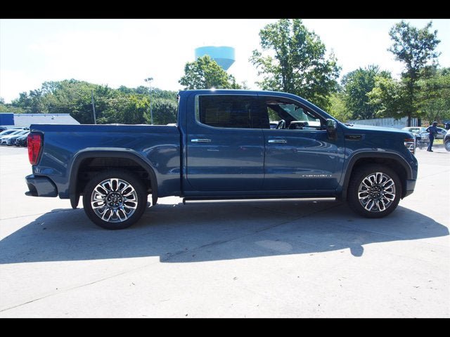 Used 2024 GMC Sierra 1500 Denali Ultimate AWD/4WD image 7