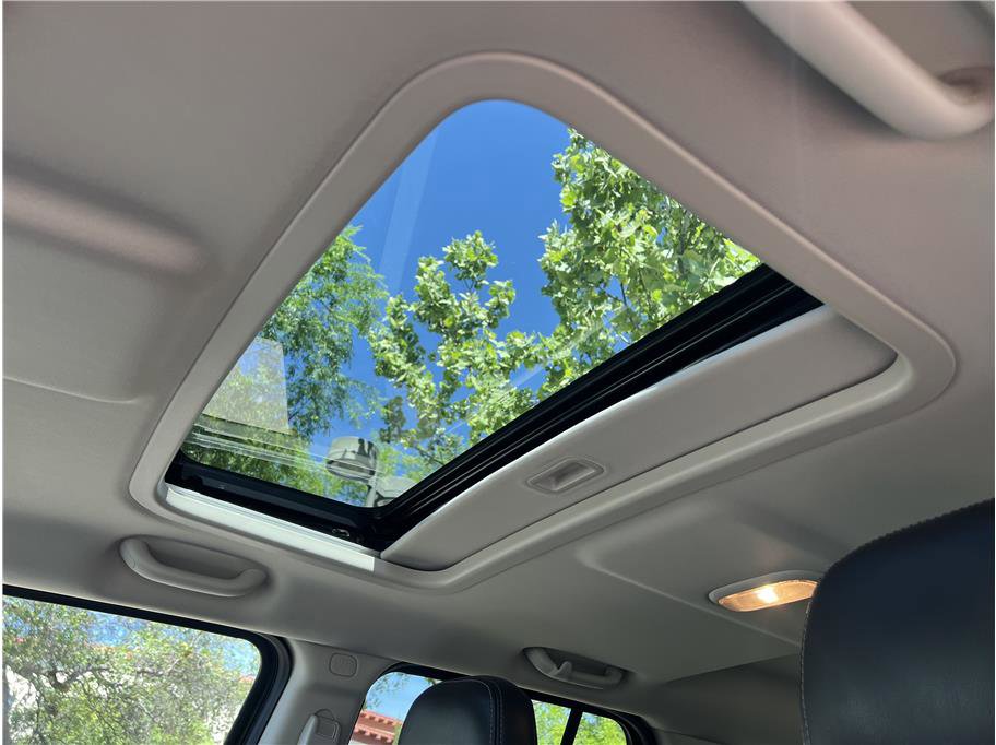 Used 2015 Jeep Patriot High Altitude image 13