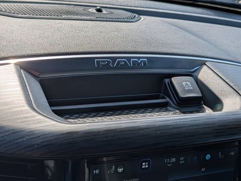 Used 2024 RAM 1500 Laramie AWD/4WD image 60