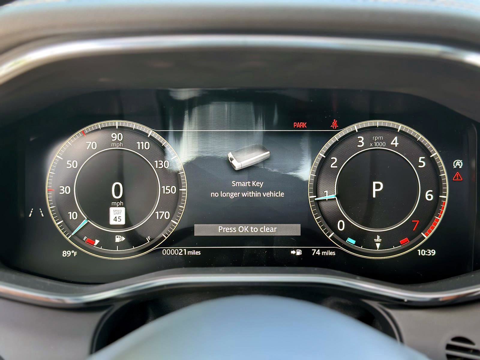 New 2026 Jaguar F-PACE R-Dynamic S image 21