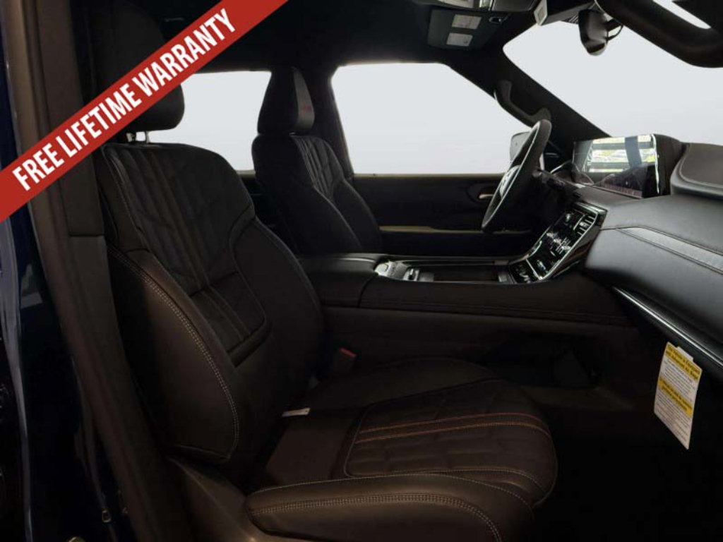 New 2026 Nissan Armada PRO-4X w/ Captain's Chari Seat Package AWD/4WD image 32
