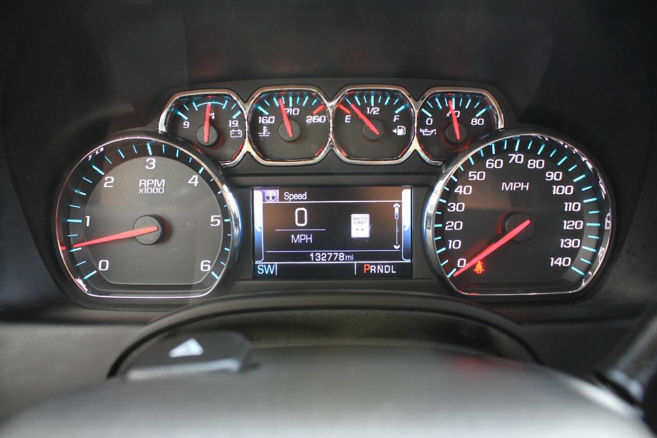 Used 2018 GMC Yukon SLT w/ HD Trailering Package image 27