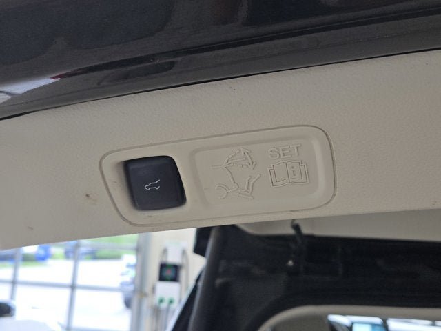 Used 2020 Lincoln Navigator Black Label AWD/4WD image 17