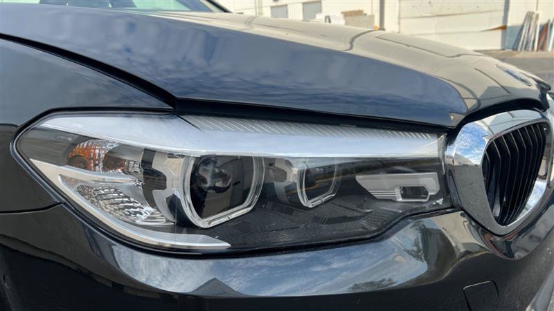 Used 2018 BMW 530e RWD image 25